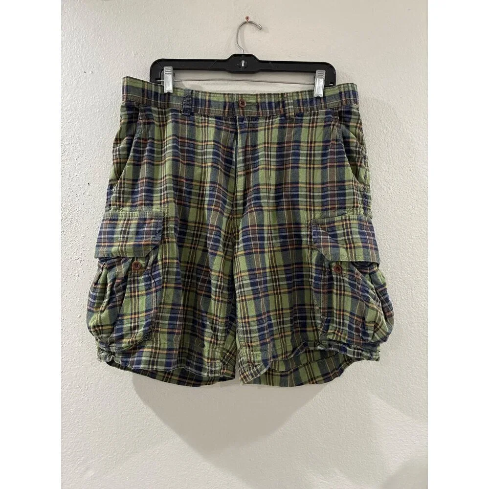 Vintage Polo Ralph Lauren Steamer plaid cargo shorts made of 100% cotton size 35